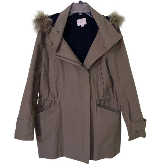 LOFT Jackets & Blazers - Loft Utility jacket with faux fur trim. Size large. GUC 
Features detachable